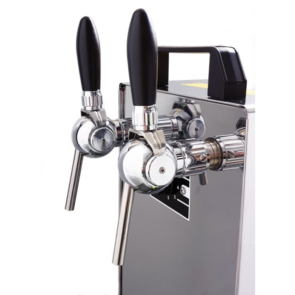 Lindr KONTAKT 40/K NEW con grifos Cosmo Lindr KONTAKT 40/K NEW con grifos Cosmo